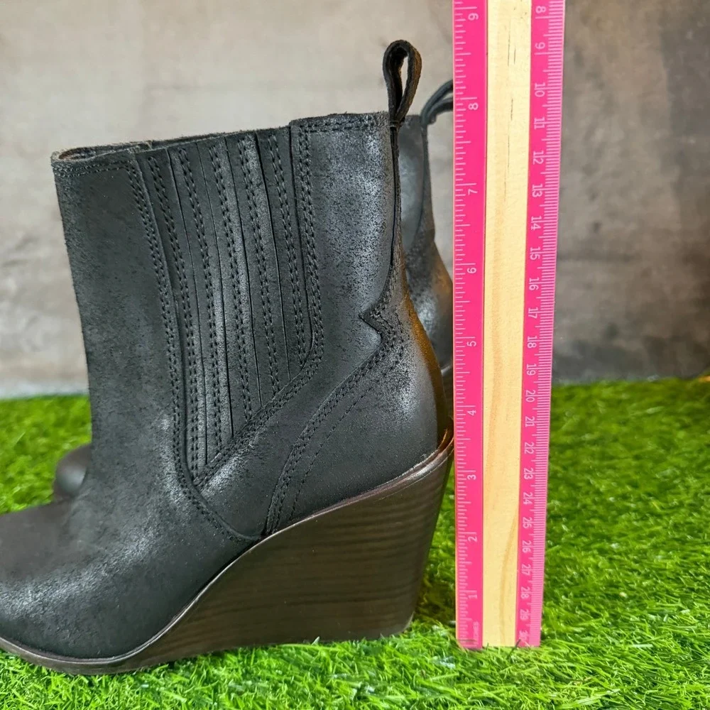 Lucky Brand Wilano Wedge Booties Womens Size 7 Black Leather Elastic Gore